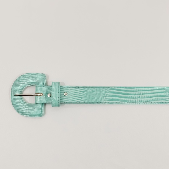 mint croc belt main image 4